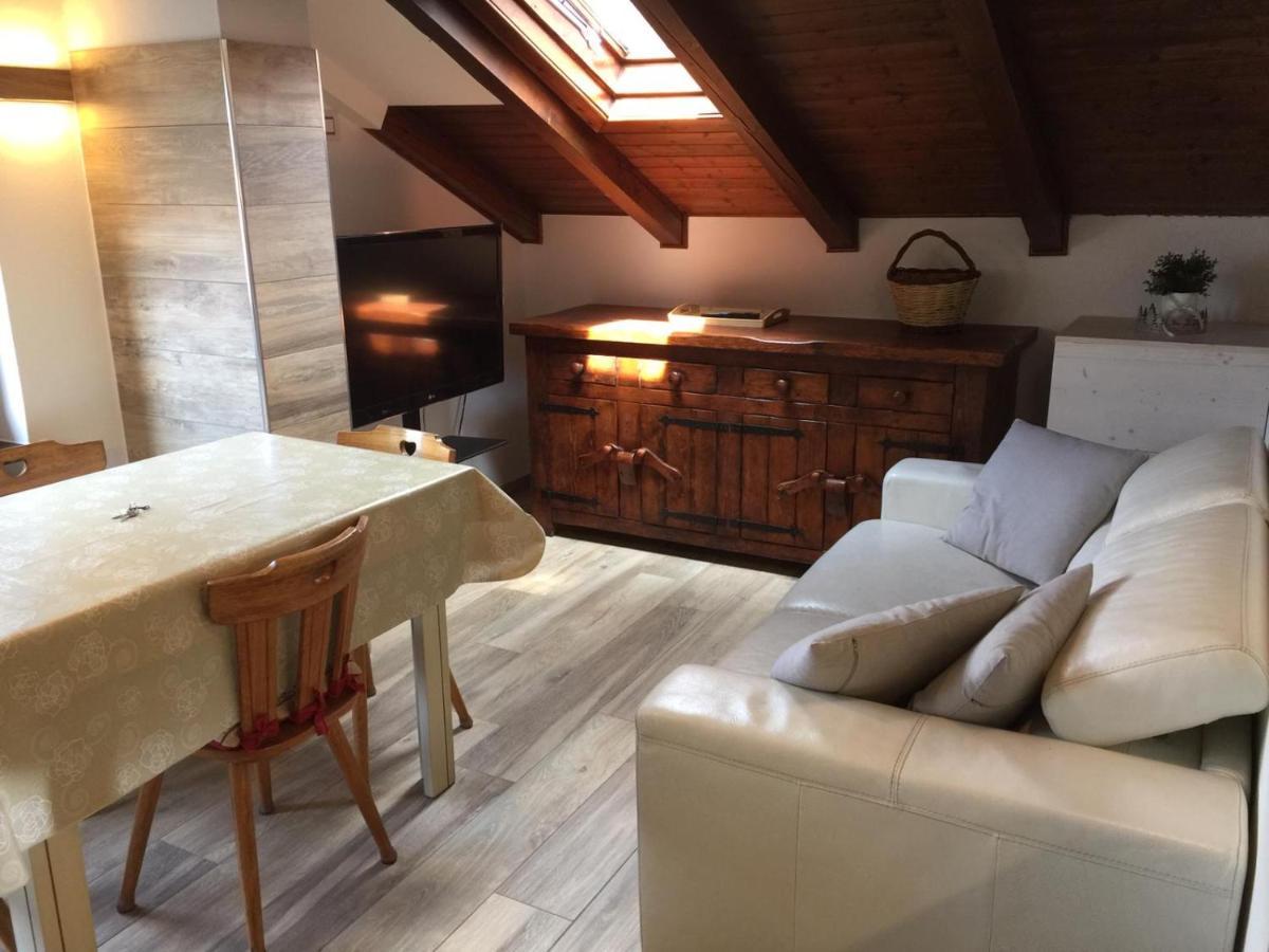 La Mansarda Di Sabina. Apartman Fiera di Primiero Kültér fotó
